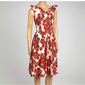 Safari Hat & clothing company Off-White & Red Floral Sleeveless Dress Size L